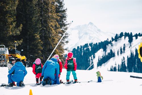 Children at Skischule Keiler